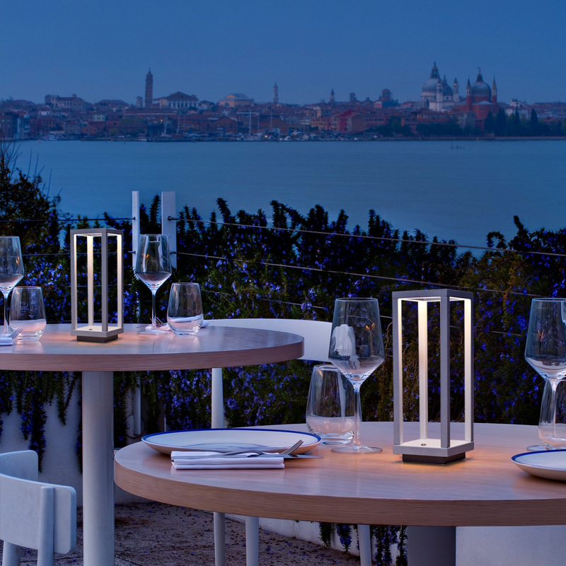 LED-Touch-Ladelampe für Schrei – Outdoor Lighting Restaurant Bewertung und Preis